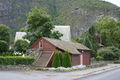 Aurland kyrkje, støpul og dåpsventerom og gravkapell, AMH 2005.jpg