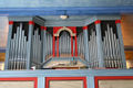 Blomvåg kyrkje Orgel 2.jpg