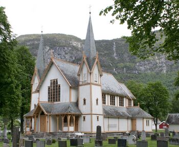 Hauge kyrkje (foto Anne-Marta Hoff)